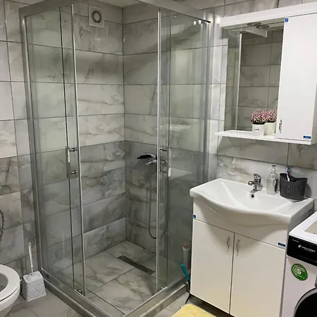 Tuse Lux Appartement *