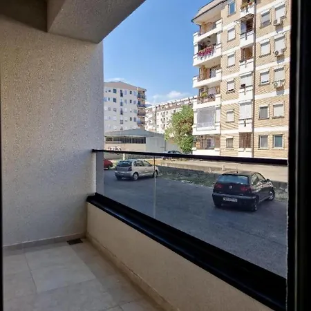 Tuse Lux Apartamento Escópia