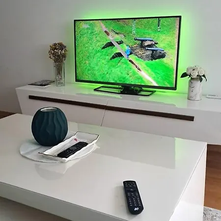 Tuse Lux Daire Üsküp